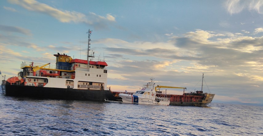 Turski brod uspješno dotegljen u Trogir